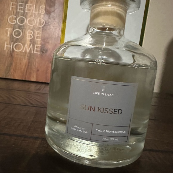 New in box, Life in Lilac diffuser - Sun Kissed - Picture 2 of 2